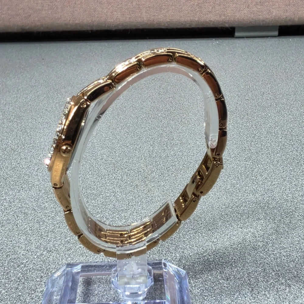 Relic Wristwatch Womens OS Rose Gold Excellent Crystal Bezel Date ZR22169